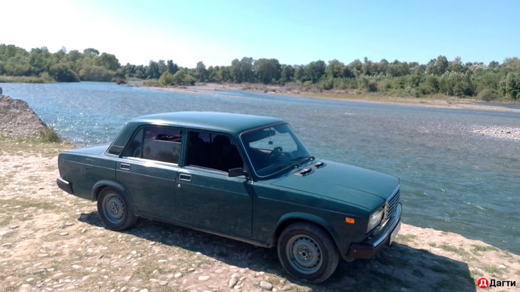 LADA (ВАЗ) 2107, 2005 года