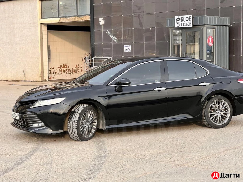 Toyota Camry, 2020 года