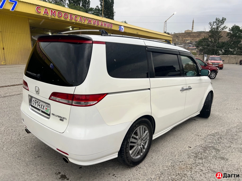 Honda Elysion, 2004 года