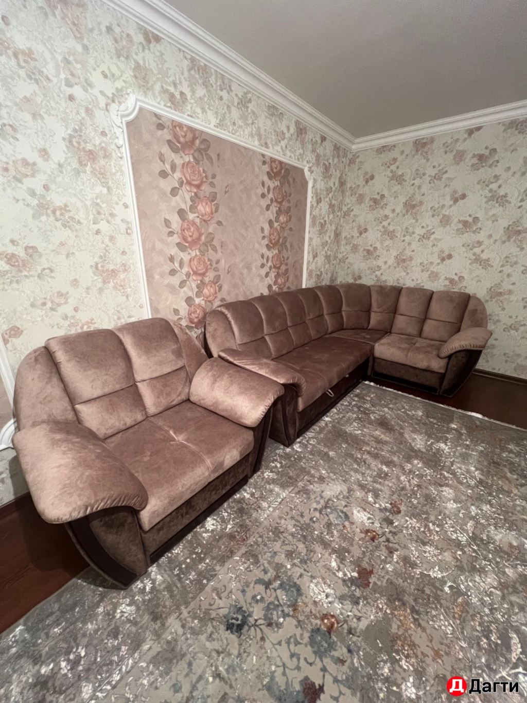 Угловой диван с креслом