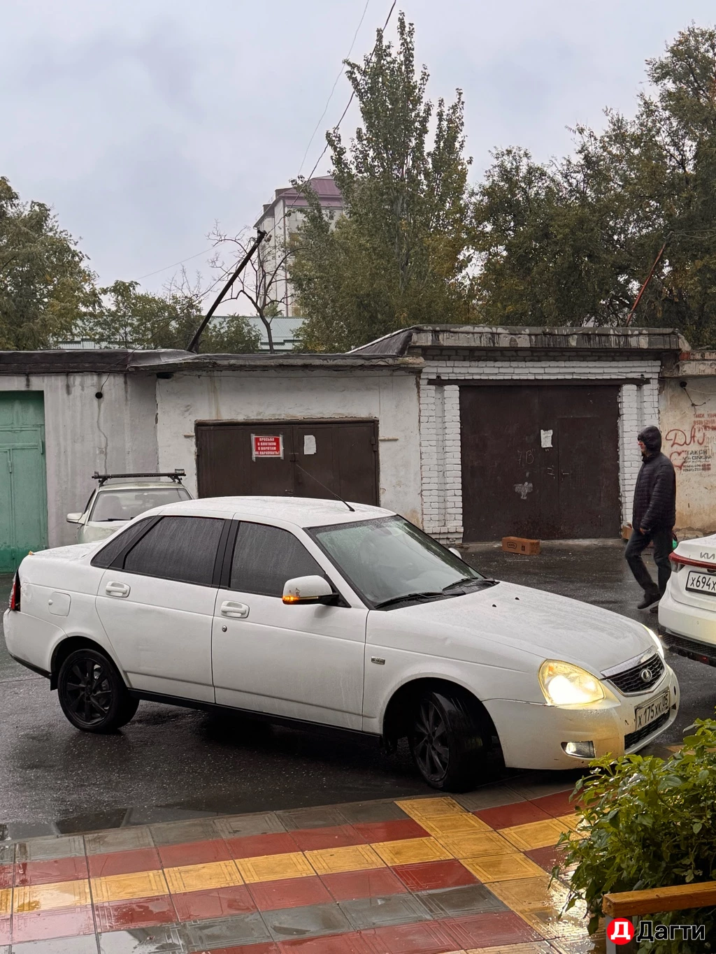 LADA (ВАЗ) Priora, 14 года