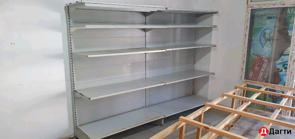 Железные стеллажи для магазина.