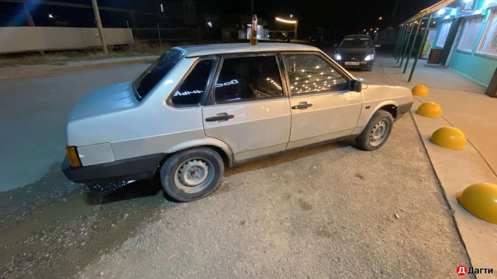 LADA (ВАЗ) 21099, 2000 года