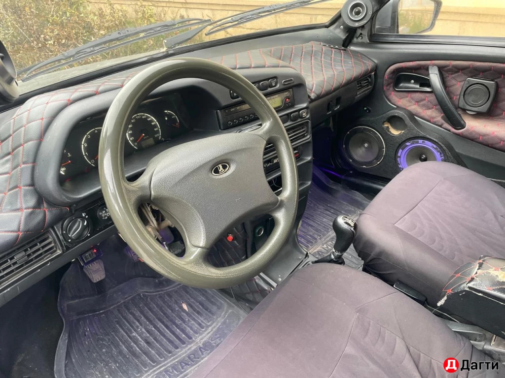 LADA (ВАЗ) 2114, 2005 года