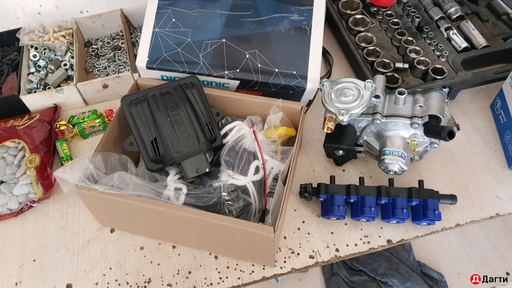 Газ на авто