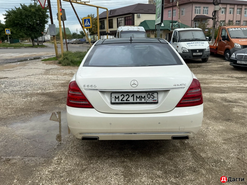 Mercedes-Benz S-Класс, 2009 года