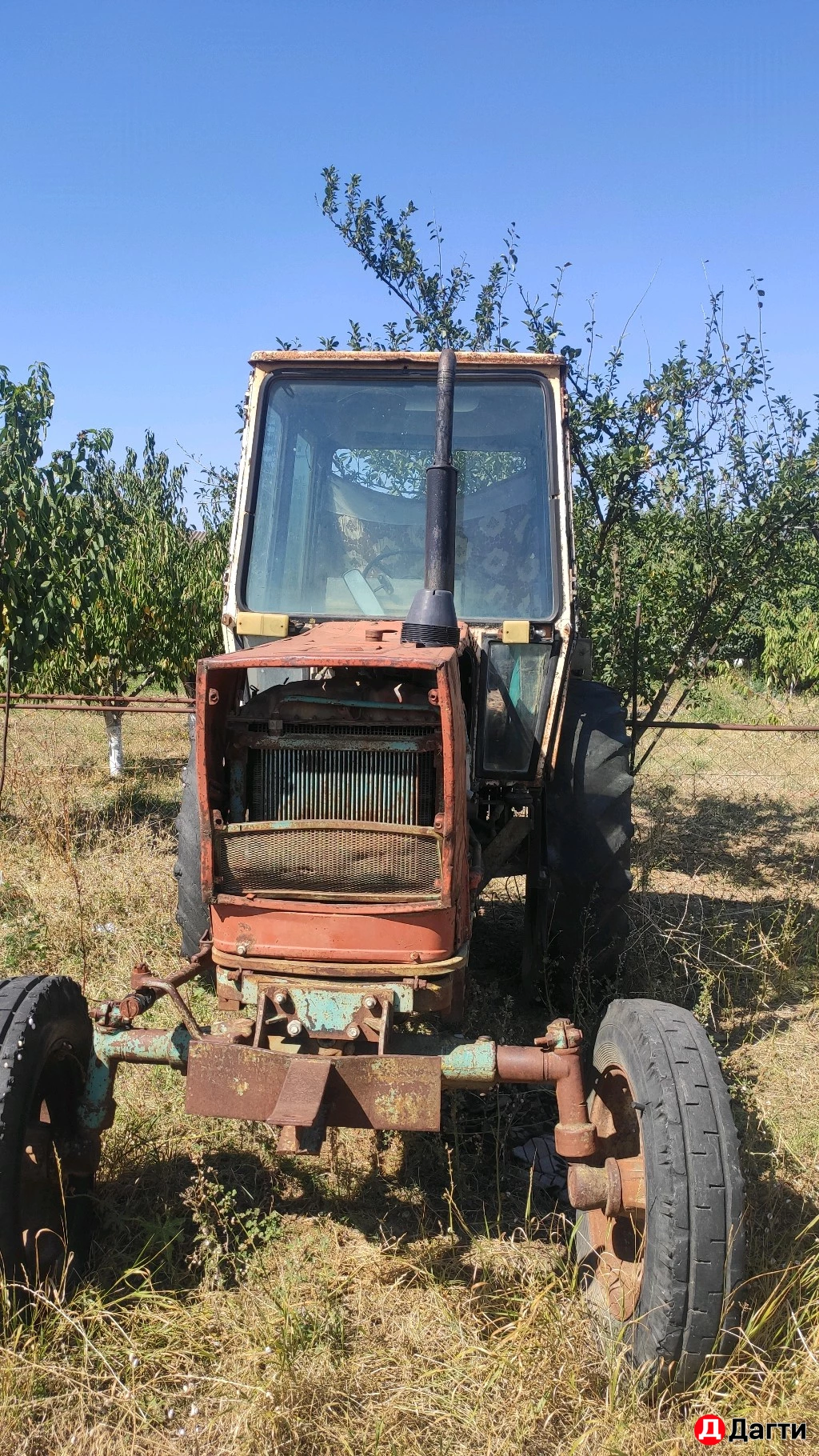 Трактор ЮМЗ