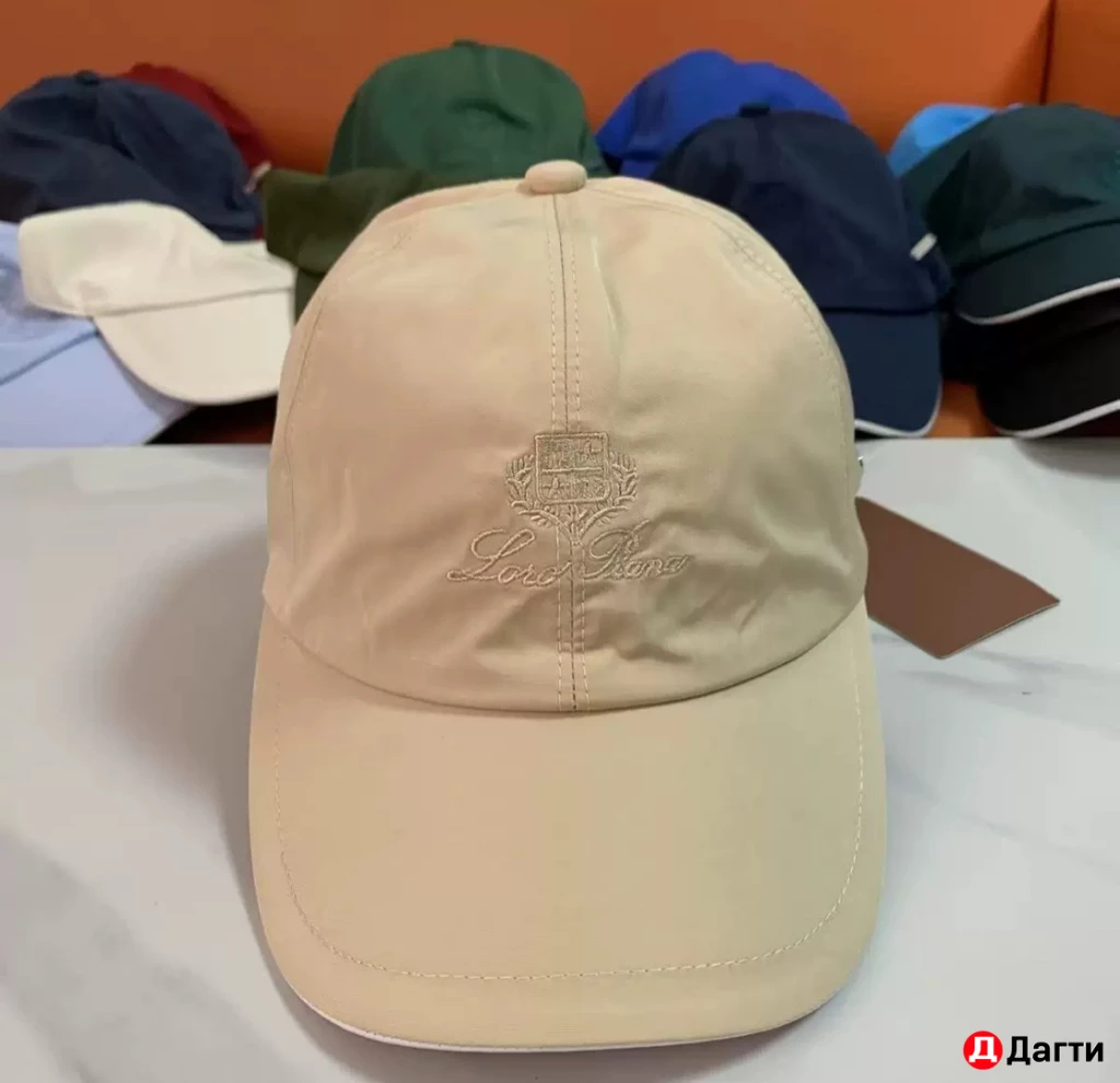 Мужская кепка