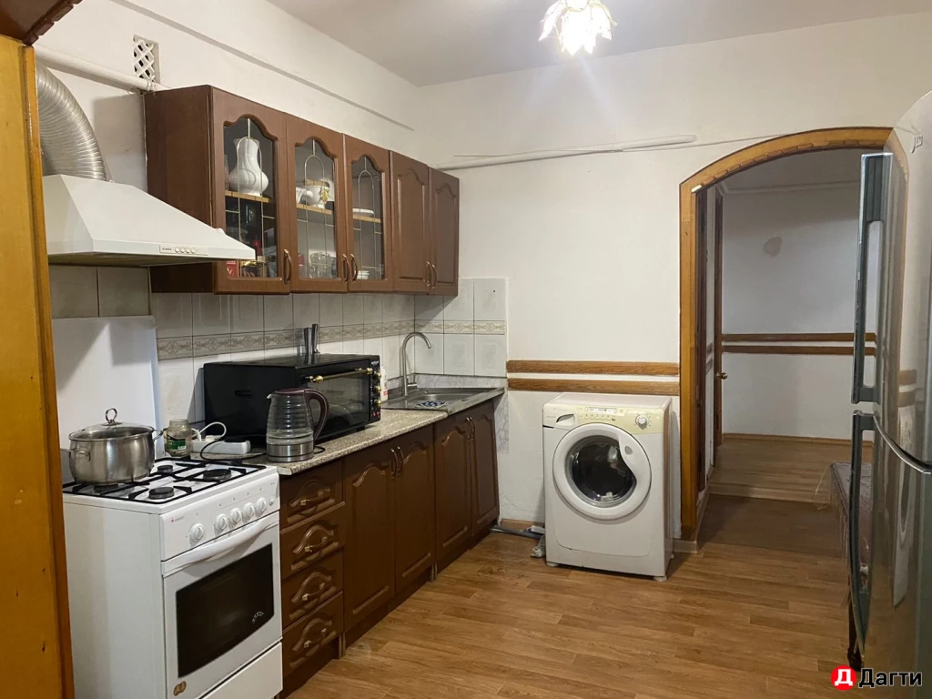 Квартира, 3 комнаты, 75 м², Агент