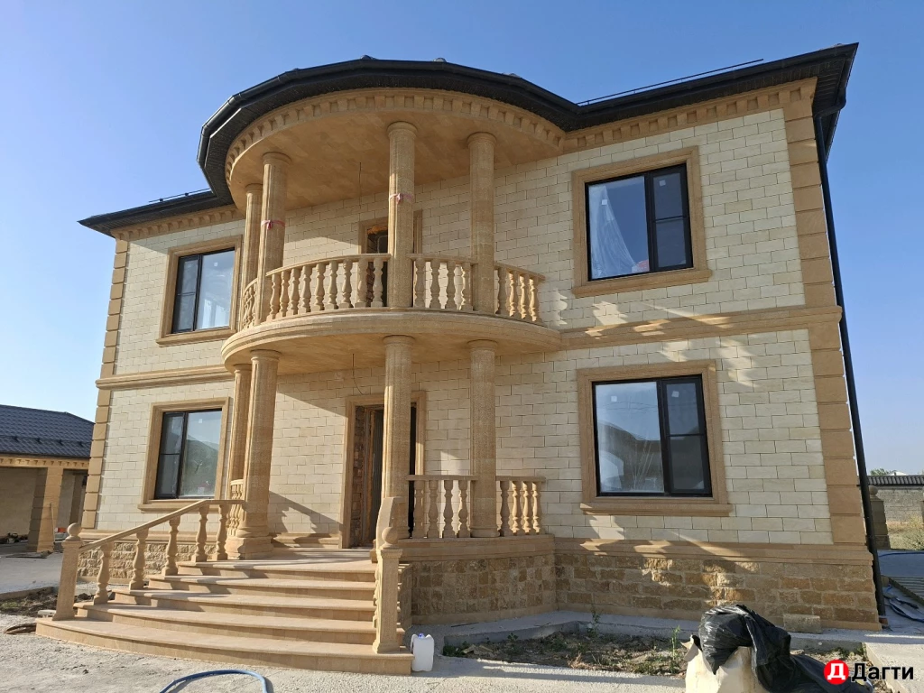 Облицока домов.