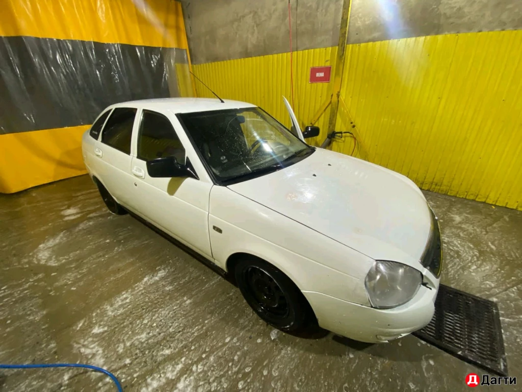 LADA (ВАЗ) Priora, 2011 года