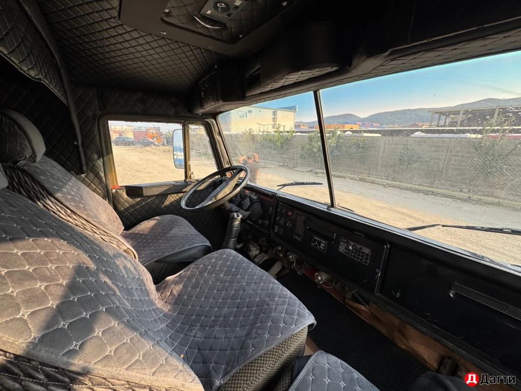 КАМАЗ манипулятор