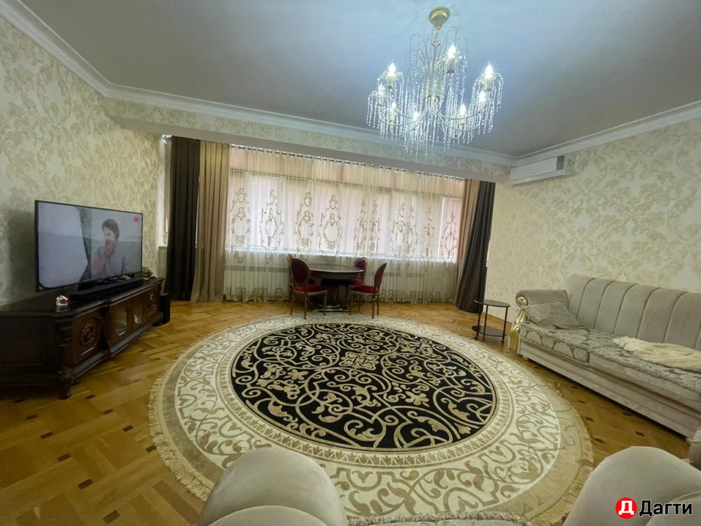 Квартира, 2 комнаты, 100 м², Собственник
