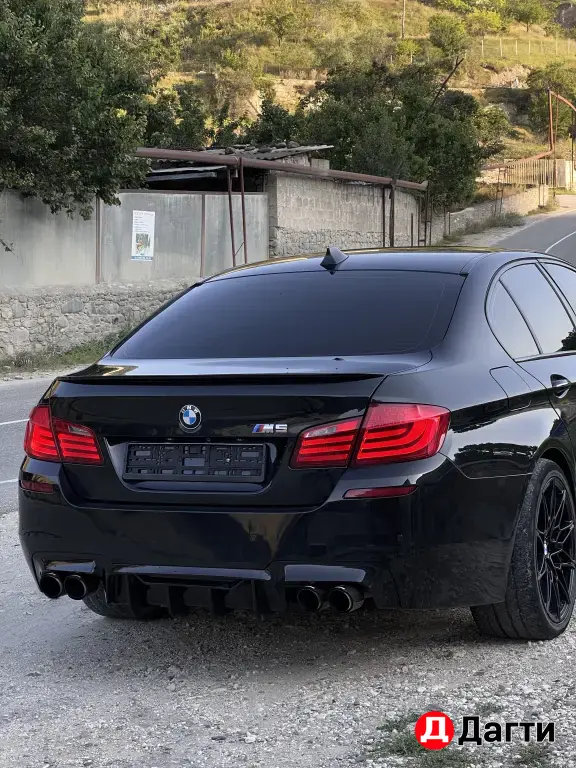 BMW 5 серии, 2012 года