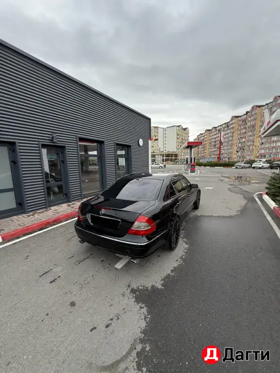 Mercedes-Benz E-Класс, 2002 года