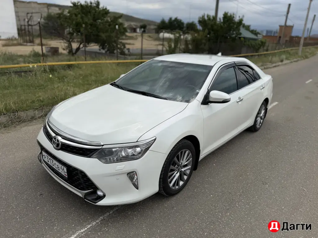 Toyota Camry, 2017 года