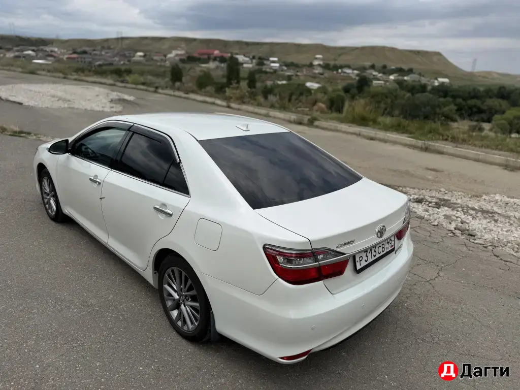 Toyota Camry, 2017 года