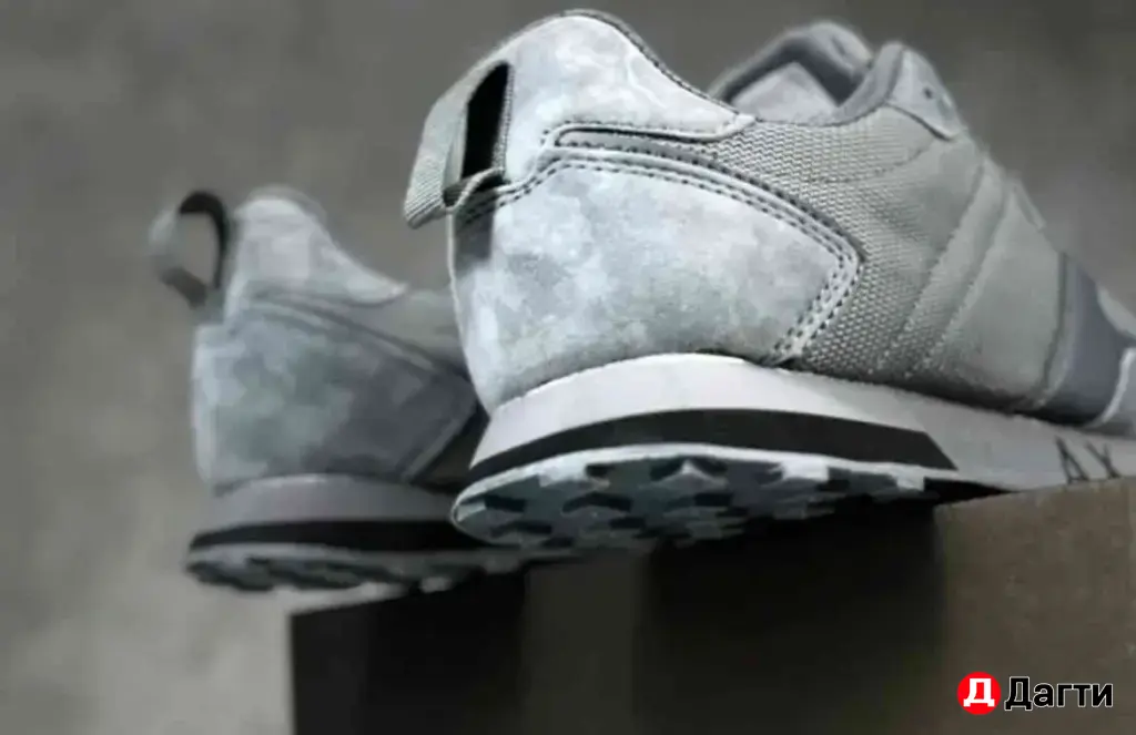 ‎Кроссовки мужские Armani Exchange (A/X)