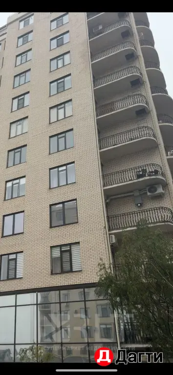 Продается просторная 2х комнатная квартира в Жилом Комплексе PLATINUM