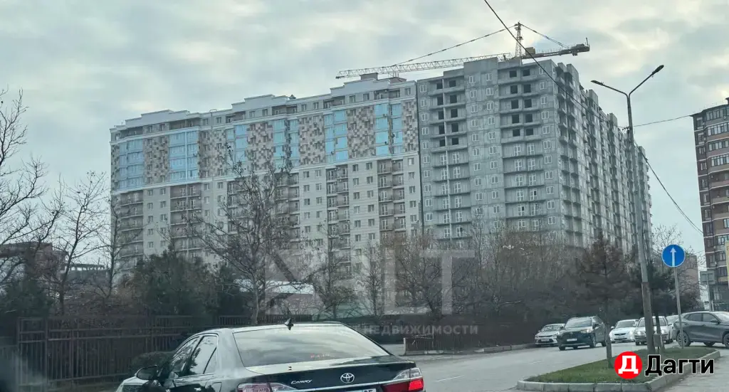 Продается трехкомнатная квартира общей площадью 88,6 квадратных метра.