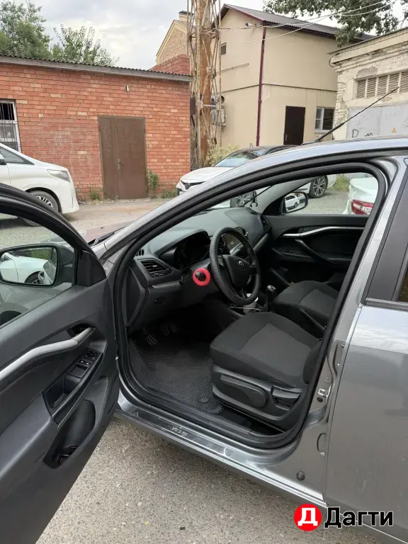 LADA (ВАЗ) Vesta, 2017 года