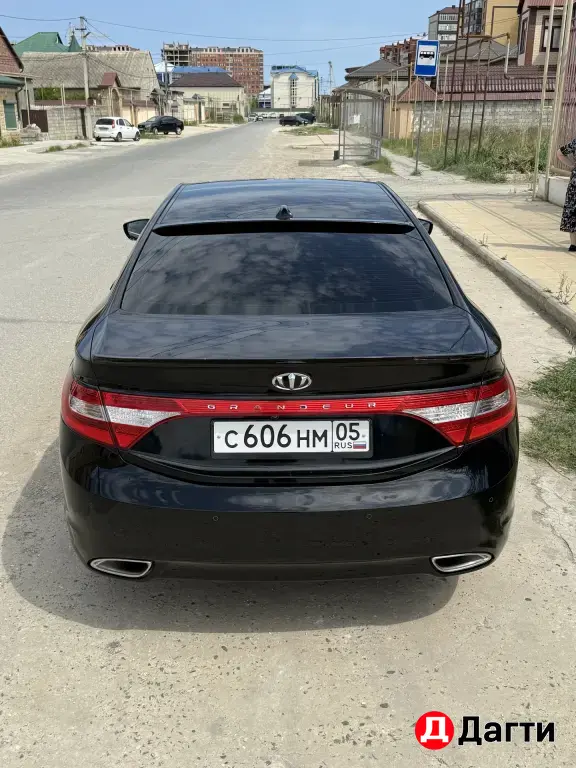 Hyundai Grandeur, 2012 года
