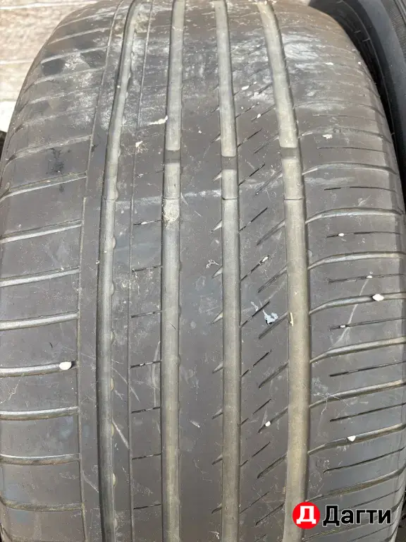 летние шины 295/40 r21