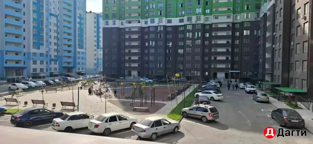 продам квартиру 2х комнатная 2/14 этаж