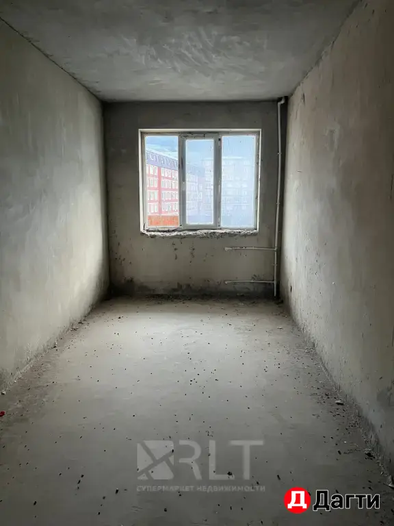 Продается трехкомнатная квартира по улице Зои Космодемьянской площадью 95 м2