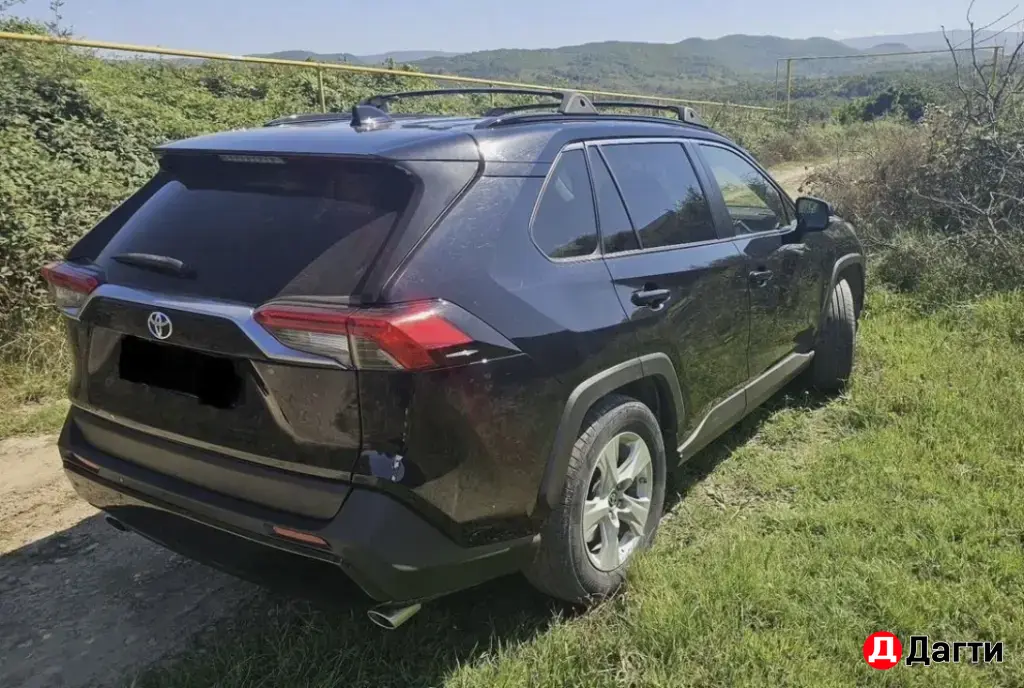 Toyota RAV4, 2020 года