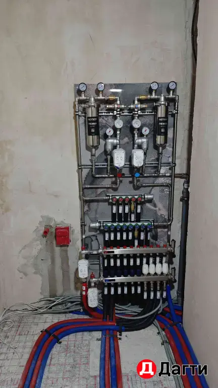 Сантехник у нас команда