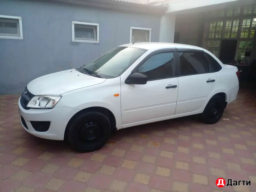 LADA (ВАЗ) Granta, 2015 года