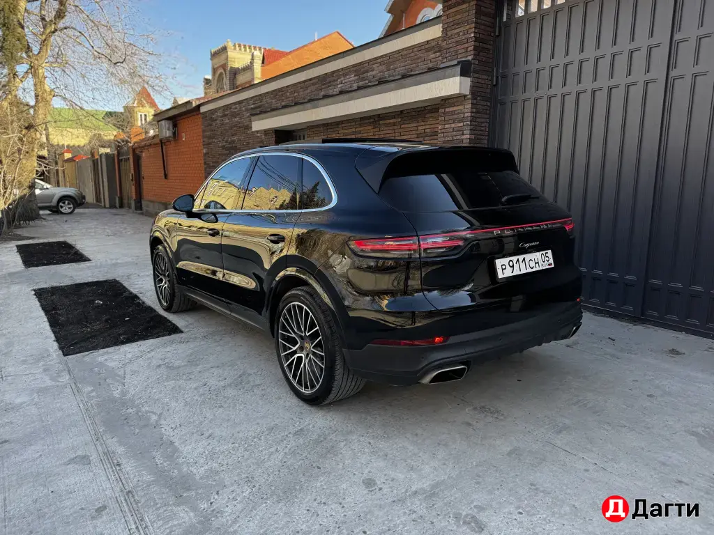 Porsche Cayenne, 2022 года
