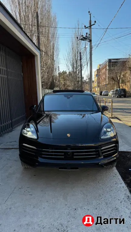 Porsche Cayenne, 2022 года