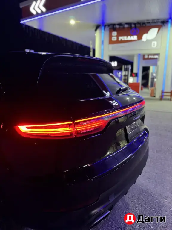 Porsche Cayenne, 2022 года