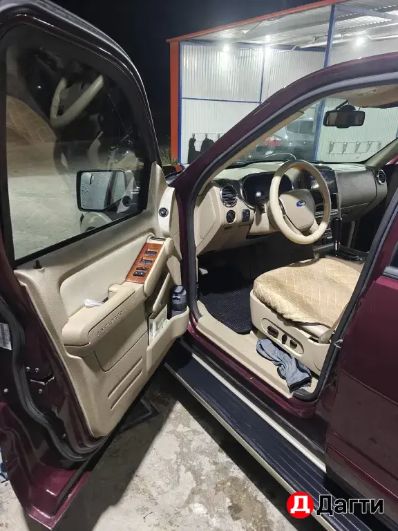 Ford Explorer, 2006 года
