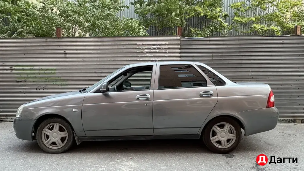 LADA (ВАЗ) Priora, 2010 года