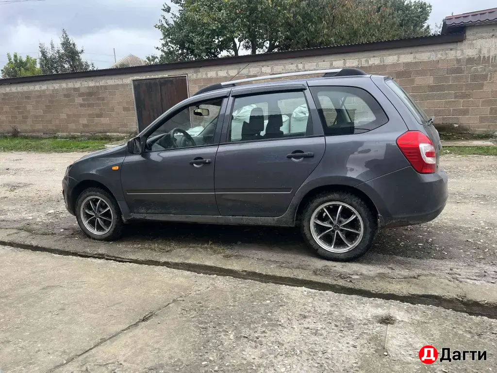 LADA (ВАЗ) Kalina, 2015 года