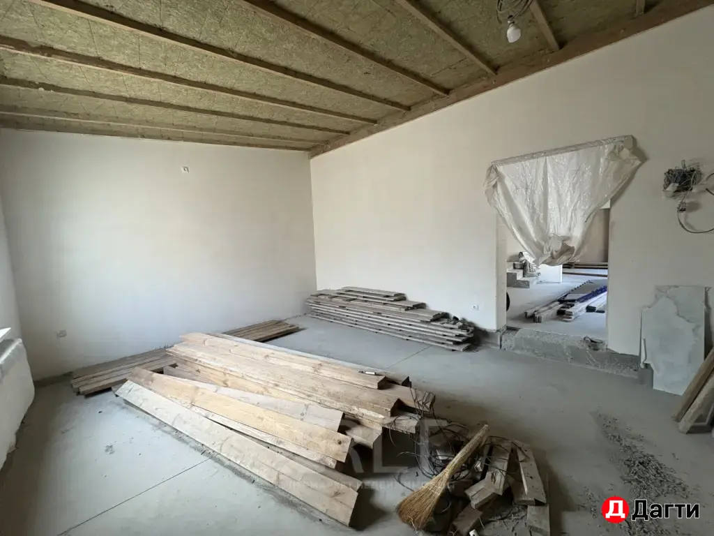 Сдаётся помещение свободного назначения, ОП 230 квм в районе Финансового колледжа и мечети и.Имама Шамиля.