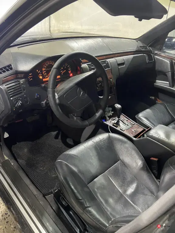 Mercedes-Benz E-Класс, 1996 года