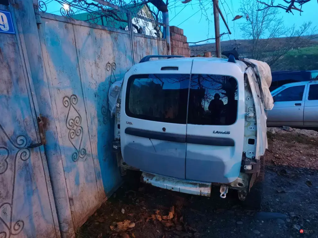 LADA (ВАЗ) Largus, 2013 года