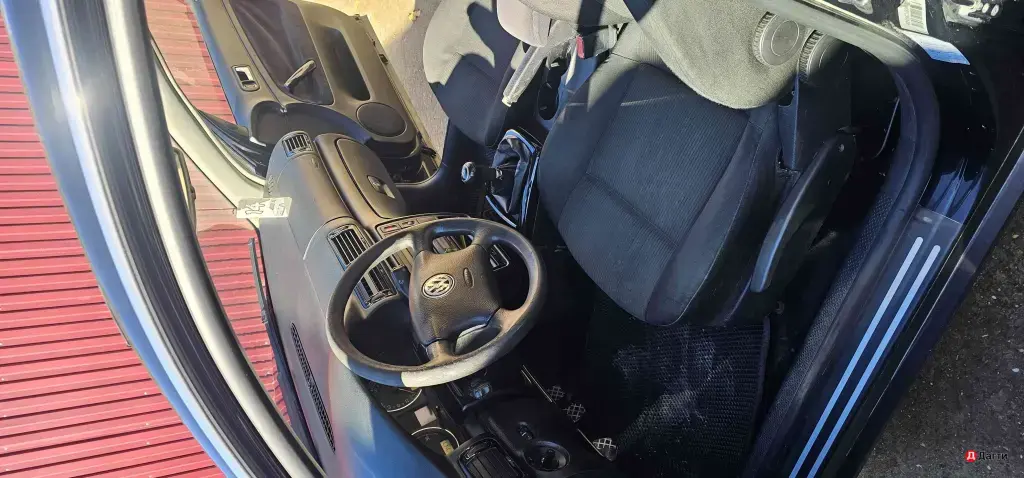 Volkswagen Passat, 2003 года