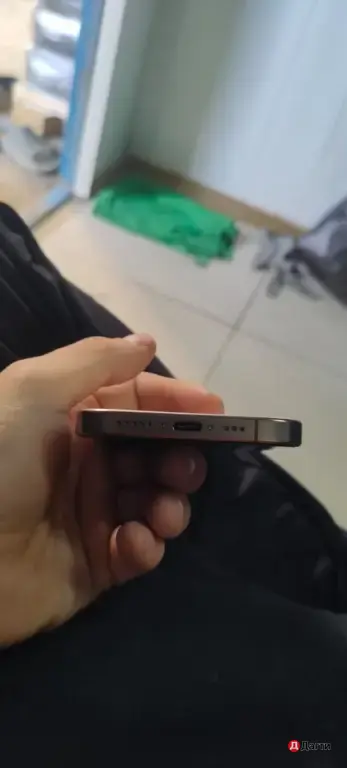 iPhone 16 про..