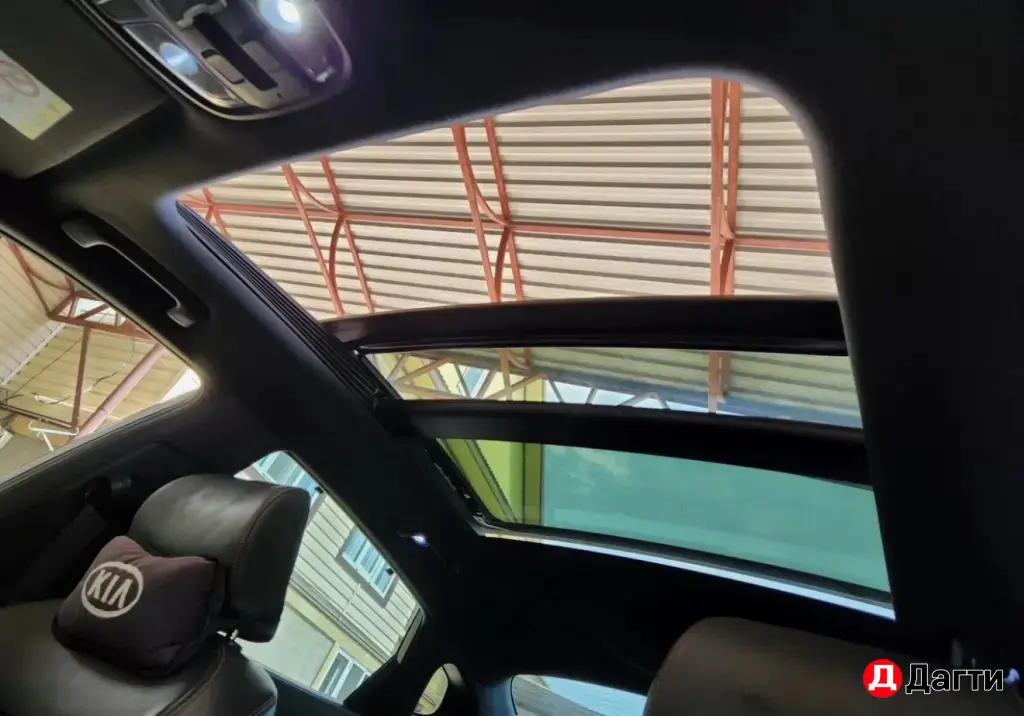 Kia Optima, 2017 года