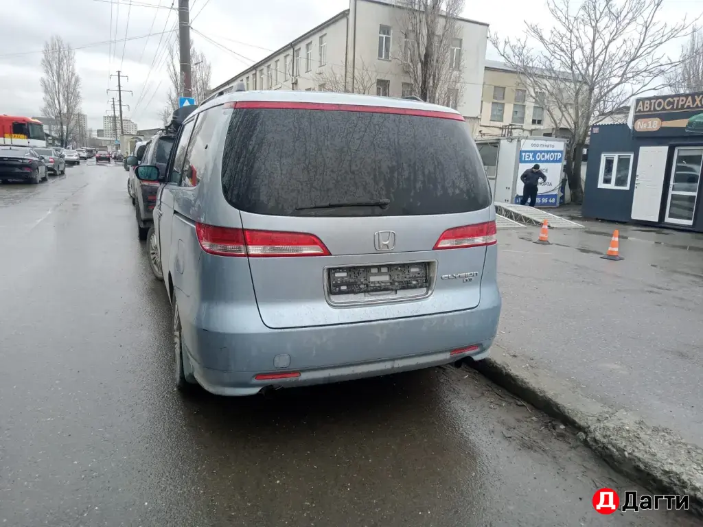 Honda Elysion, 2004 года
