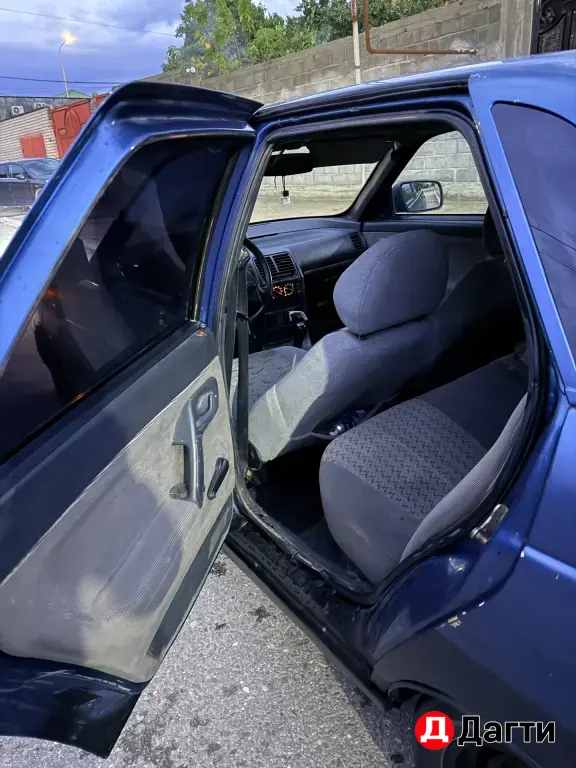 LADA (ВАЗ) 2110, 2005 года