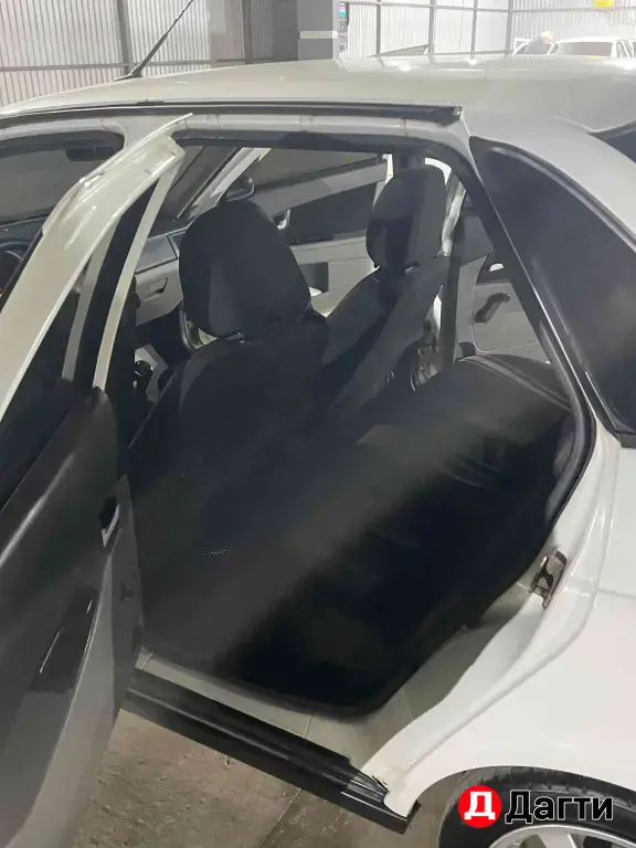 LADA (ВАЗ) Priora, 2011 года