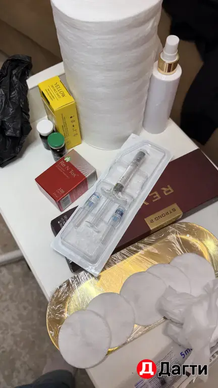 нужны модели косметологу