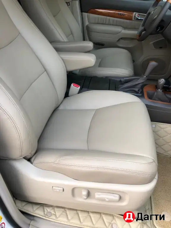 Lexus GX, 2004 года