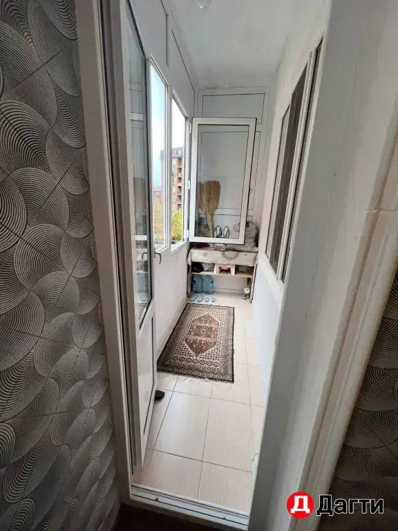 комната в двухкомнатная квартире